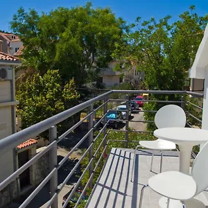  Apartment Center Croatia